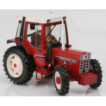 Tracteur-IH-845-XL