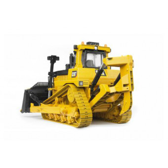 Grand-bulldozer-Caterpillar