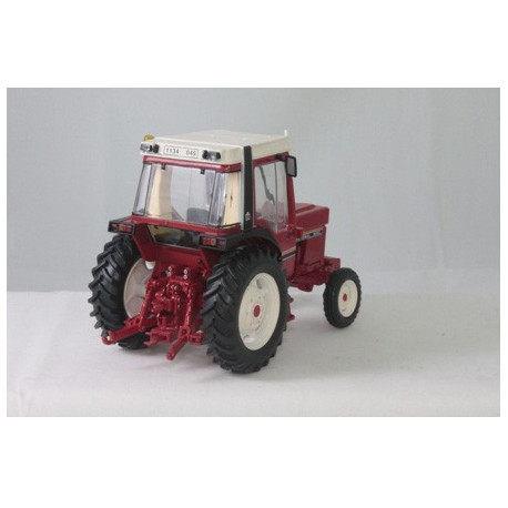 Tracteur IH 845 XL ailes noires 2x4