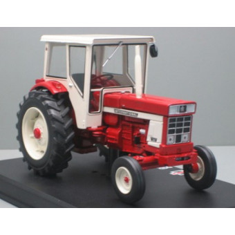 Tracteur IH 946 2x4
