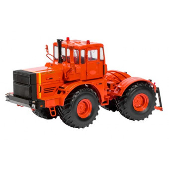 Tracteur Belarus 7011