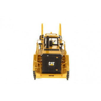 Chargeur Caterpillar 988K avec pince à bois