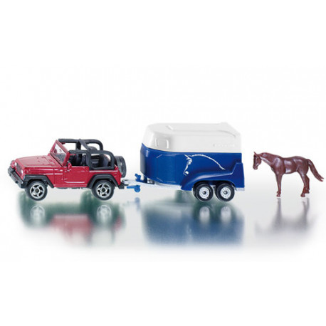 Jeep-avec-Van-et-cheval