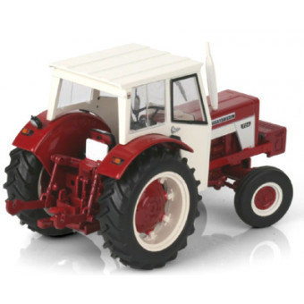 Tracteur-International-Harvester-724
