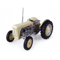 Tracteur Ferguson TO 35 - Universal Hobbies 4991