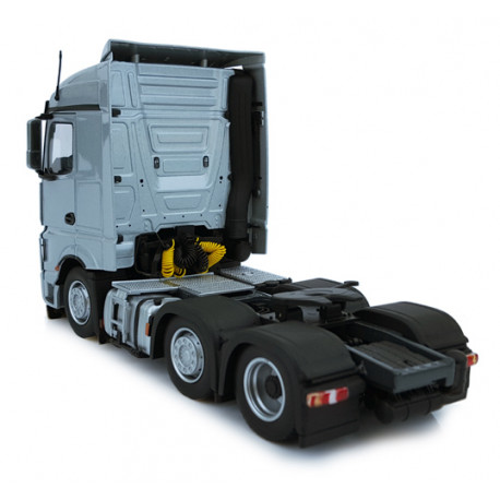 Tracteur MB Actros Streamspace 6x2 blanc - Marge Models