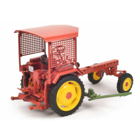 Tracteur Fortschritt RS09-GT 124 avec barre de coupe - Schuco