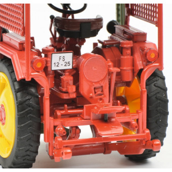Tracteur Fortschritt RS09-GT 124 avec barre de coupe - Schuco