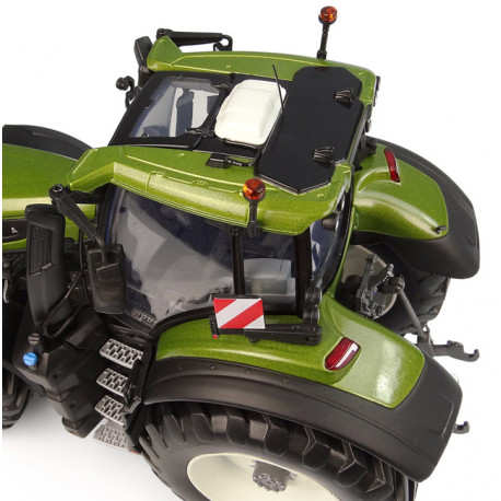 Tracteur Valtra S416 vert métallisé - Universal Hobbies UH6492