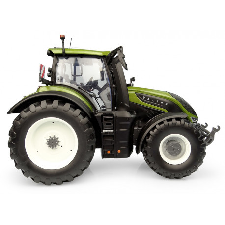 Tracteur Valtra S416 vert métallisé - Universal Hobbies UH6492