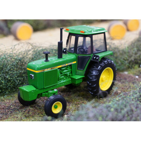 Tracteur John Deere 4240 - Britains 43376