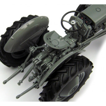 Tracteur Ferguson TEA 20 - Universal Hobbies UH4189