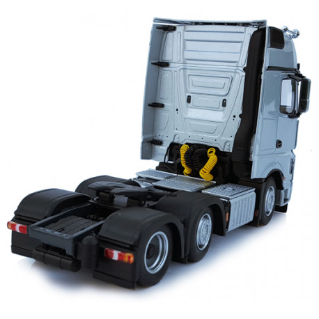 Tracteur MB Actros Streamspace 6x2 blanc - Marge Models