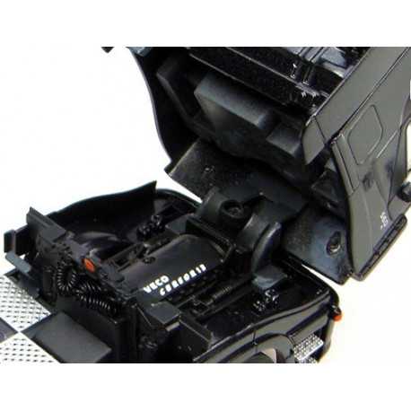 Tracteur Iveco Stralis noir