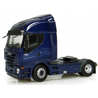 Tracteur Iveco Stralis bleu