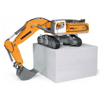 Excavatrice Liebherr R980 SME radio-commandée