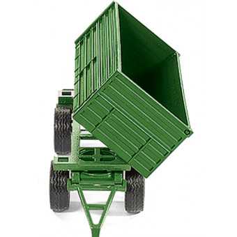 Tracteur-John-Deere-8430-avec-remorque