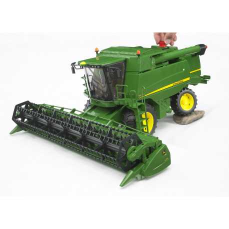 Moissonneuse-batteuse John Deere T670i - Bruder 02132