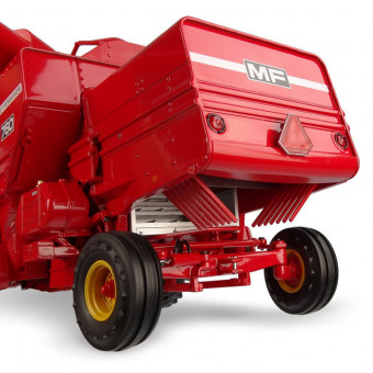Moissonneuse Massey Ferguson 760 - Universal Hobbies UH6329