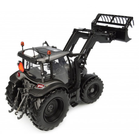 Tracteur Valtra G 135 avec chargeur gris titanium - Universal Hobbies UH6746