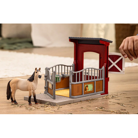 Box avec jument Mustang - Schleich 42724