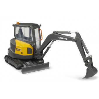 Pelleteuse compacte Volvo ECR40 - Bruder 02465