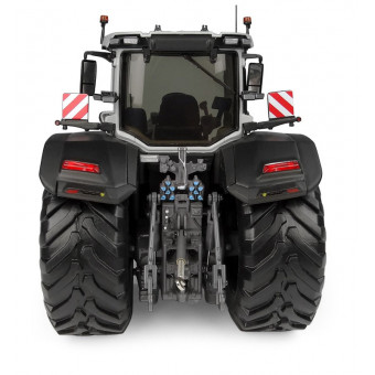 Tracteur Massey Ferguson 9S.425 noir mat - Universal Hobbies UH6863