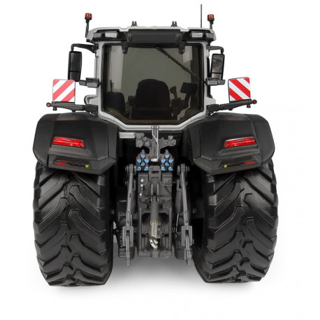 Tracteur Massey Ferguson 9S.425 noir mat - Universal Hobbies UH6863