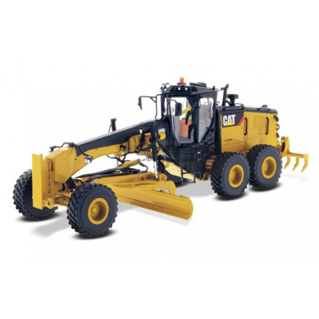 Niveleuse Caterpillar 14M3 avec figurine