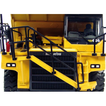 Tombereaun Komatsu HD 605 - Universal Hobbies