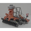 Déchaumeur Kuhn Optimer 303 avec trémie SH 201 grise - Replicagri REP414