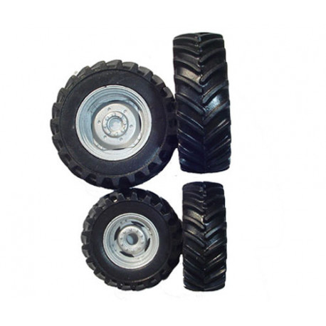 Jeu de roues de Tracteur Mc Cormick MTX175 1/32