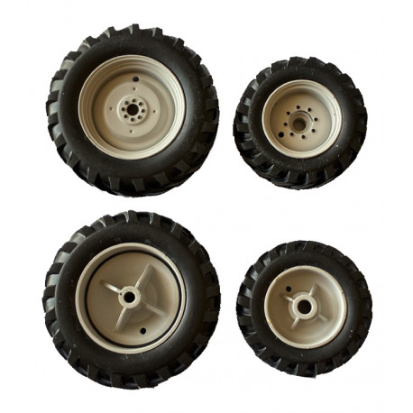 Jeu de 4 roues de Tracteur avec jantes grises 1/32