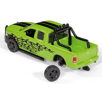 RAM 1500 avec remorque à bétail - Siku