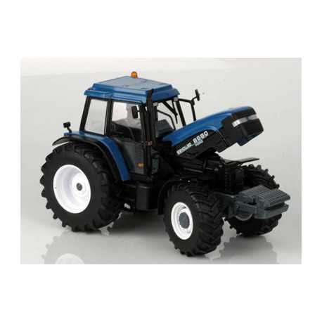 Tracteur-New-Holland-8560-avec-jumelage-déclipable