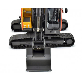 Pelle sur chenilles Volvo EC220E avec attache rapide S70 - AT3200115