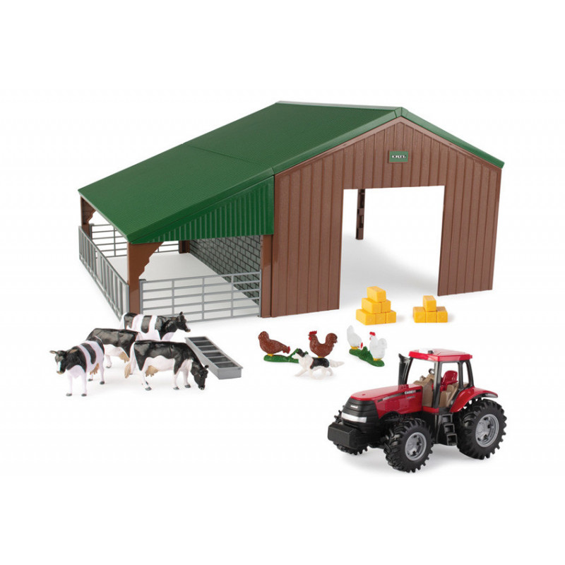 Hangar de ferme avec tracteur case ih et animaux - britains 47019 BRI47019